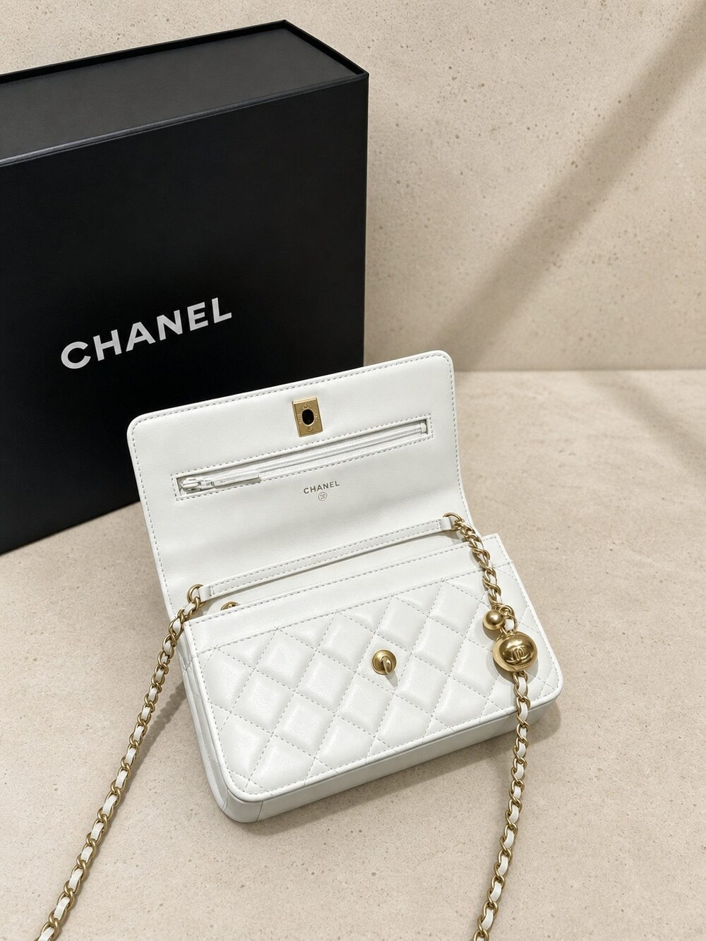 Chanel Pearl Ball Chain Wallet with White Leather Woven Strap - Picture 5 of 5